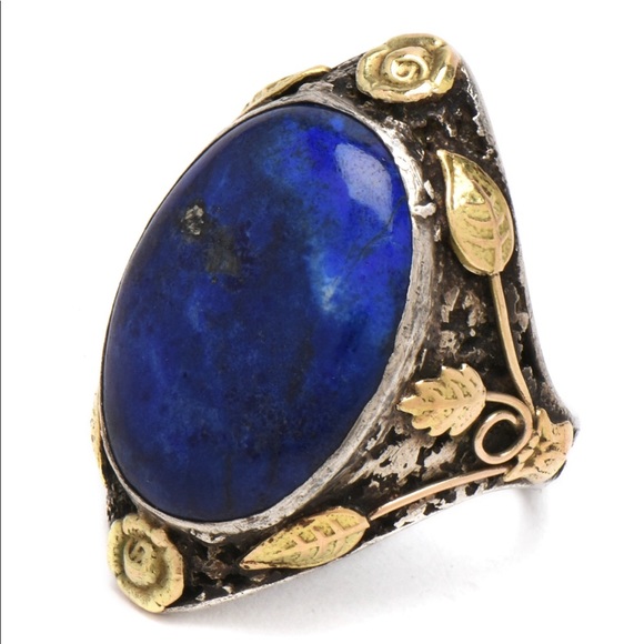 Statement Ring - Picture 3 of 6